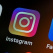 An Instagram app icon is shown on a screen.